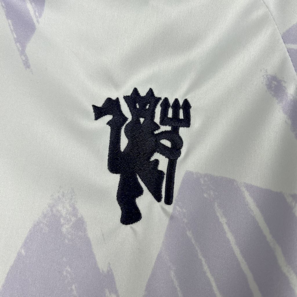 Manchester United Away 2025/26