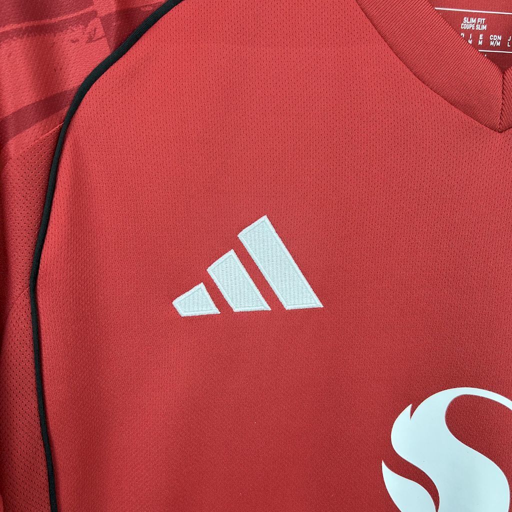 Manchester United Home 2025/26