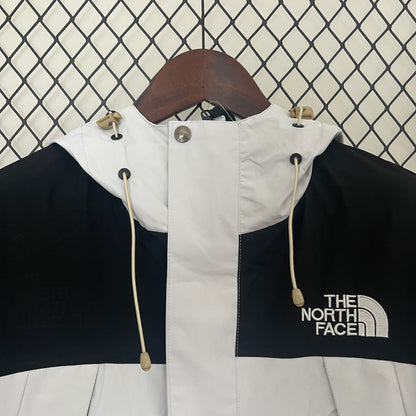 The North Face Windbreaker White & Black