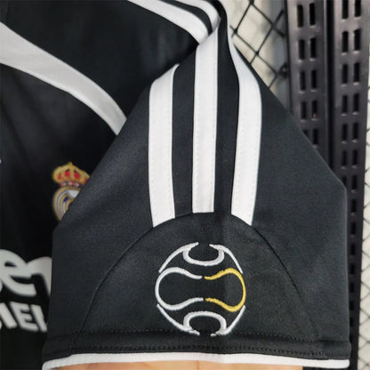 Real Madrid 06/07 Away