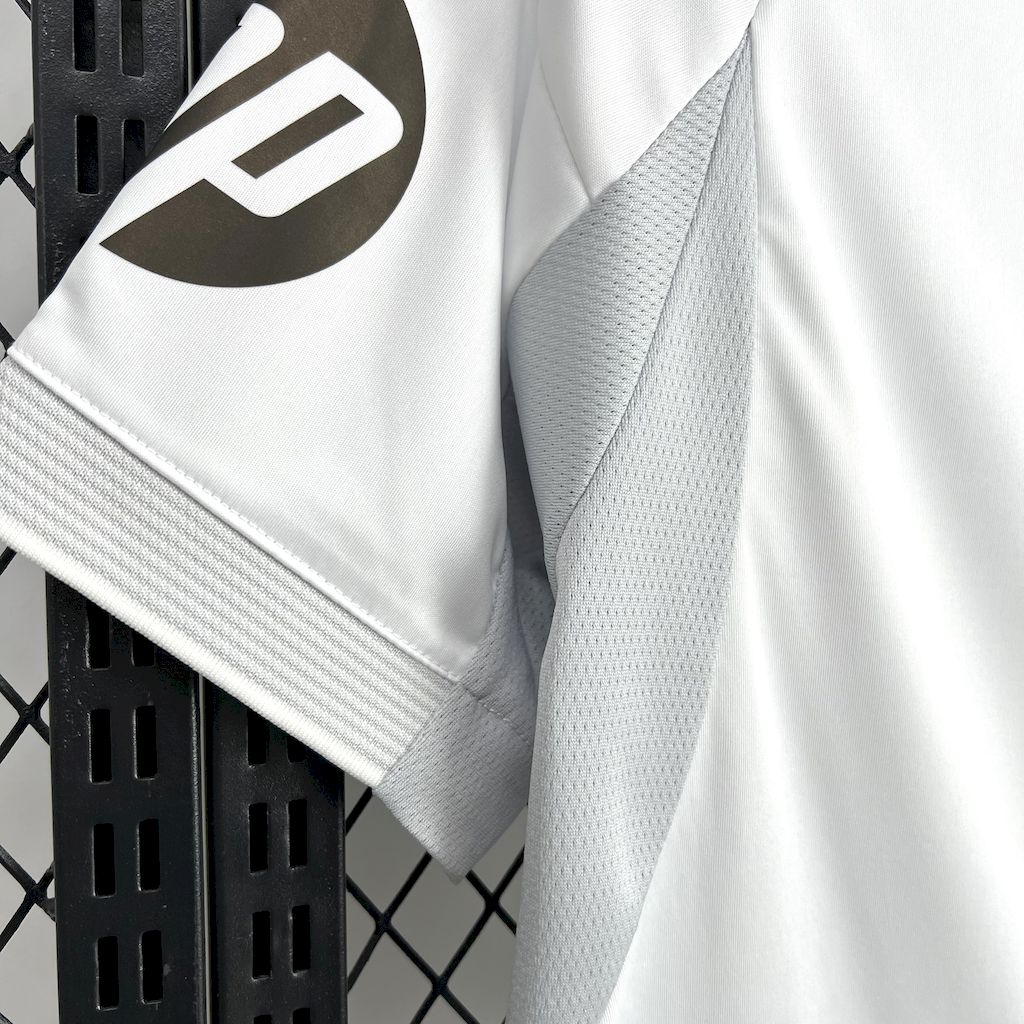 Real Madrid Home 2025/26