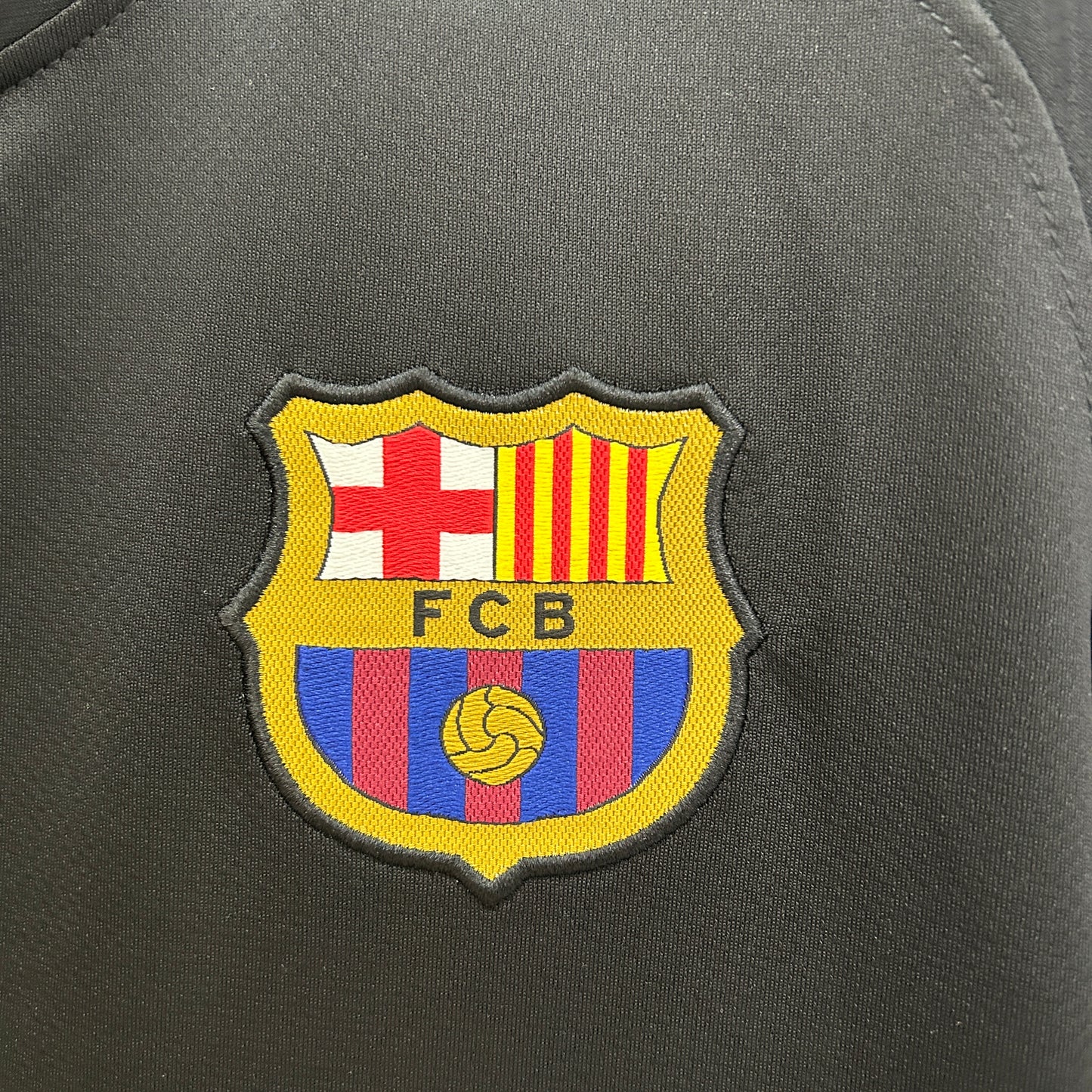 Barcelona 11/12 Away Long Sleeve