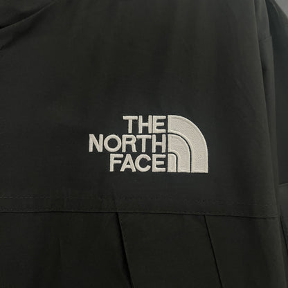The North Face Windbreaker Black