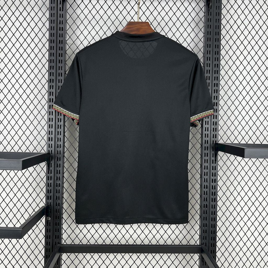 PSG 2025/26 Black and Gold Edition