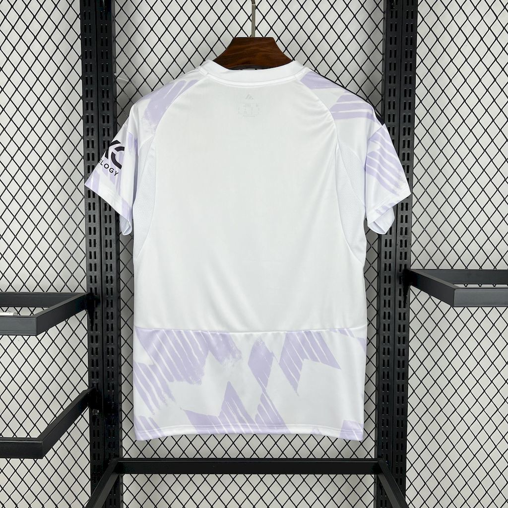 Manchester United Away 2025/26
