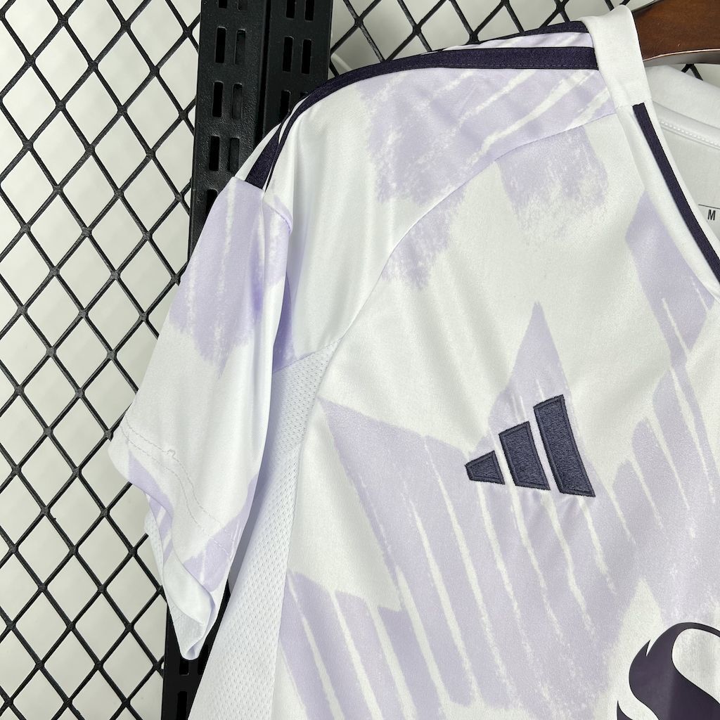 Manchester United Away 2025/26