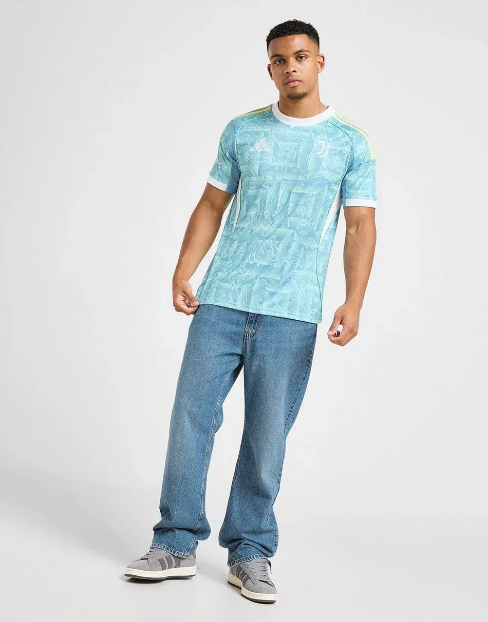 Juventus Away 2025/26