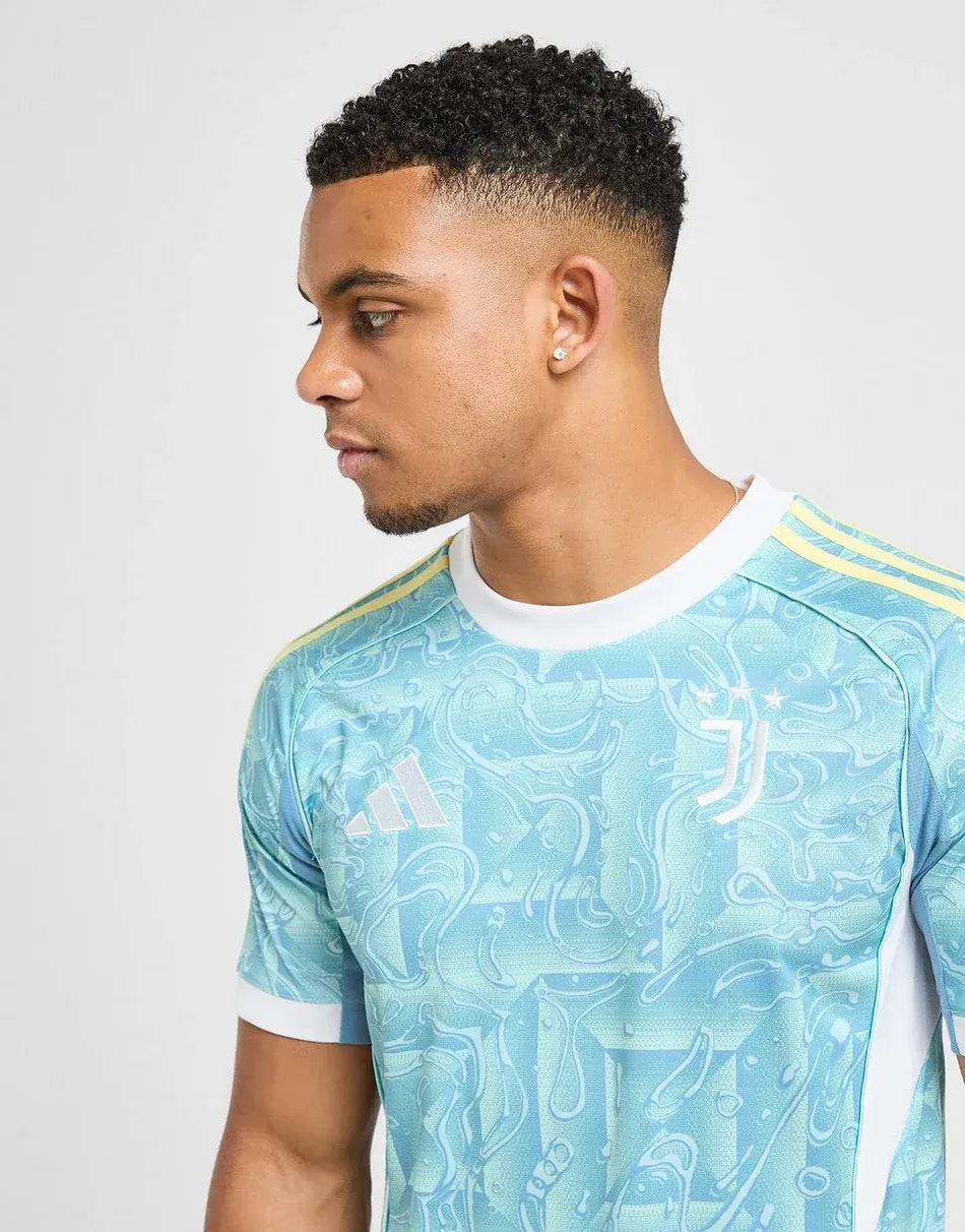 Juventus Away 2025/26