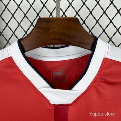 Arsenal Home 2016/17